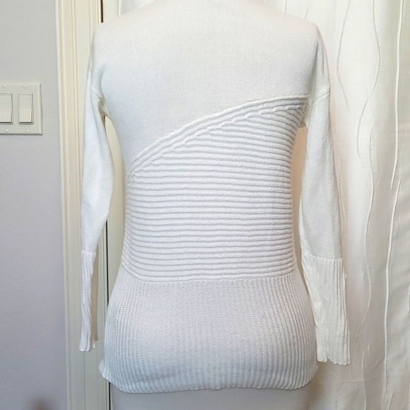 Vince Camuto White Knit Mock Turtleneck - Picture 5 of 7